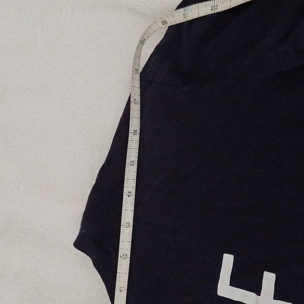 Lacoste Live Paris rare crewneck long sleeve navy tshirt 6 M/L - Picture 2 of 15